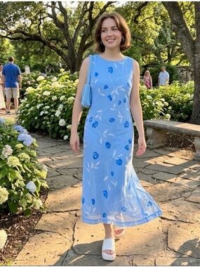 ANNEX | Vintage Beautiful Dress